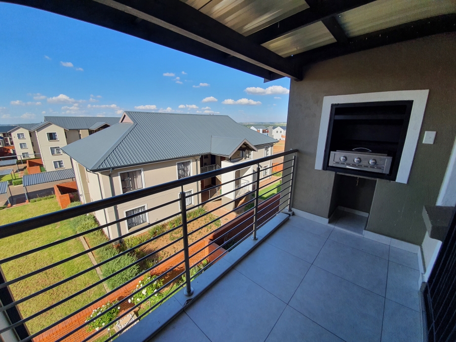To Let 2 Bedroom Property for Rent in Golden Fields Estate Gauteng