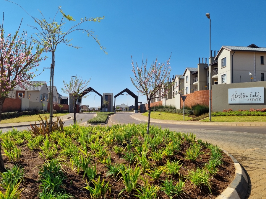 To Let 2 Bedroom Property for Rent in Golden Fields Estate Gauteng