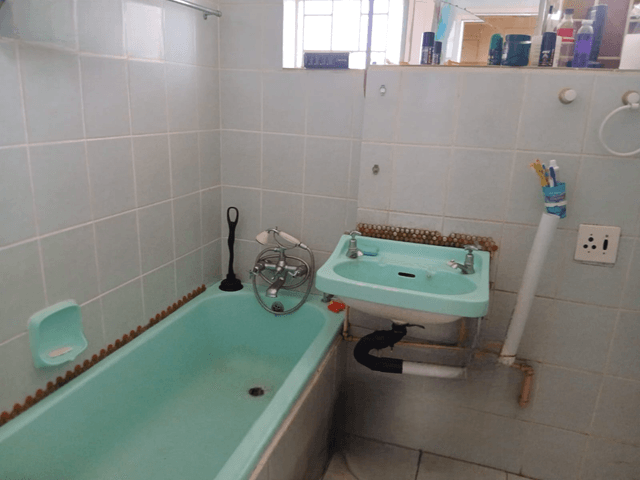 2 Bedroom Property for Sale in Edleen Gauteng