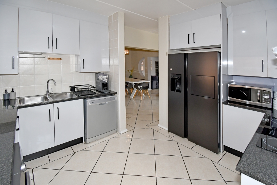 3 Bedroom Property for Sale in North Riding Gauteng