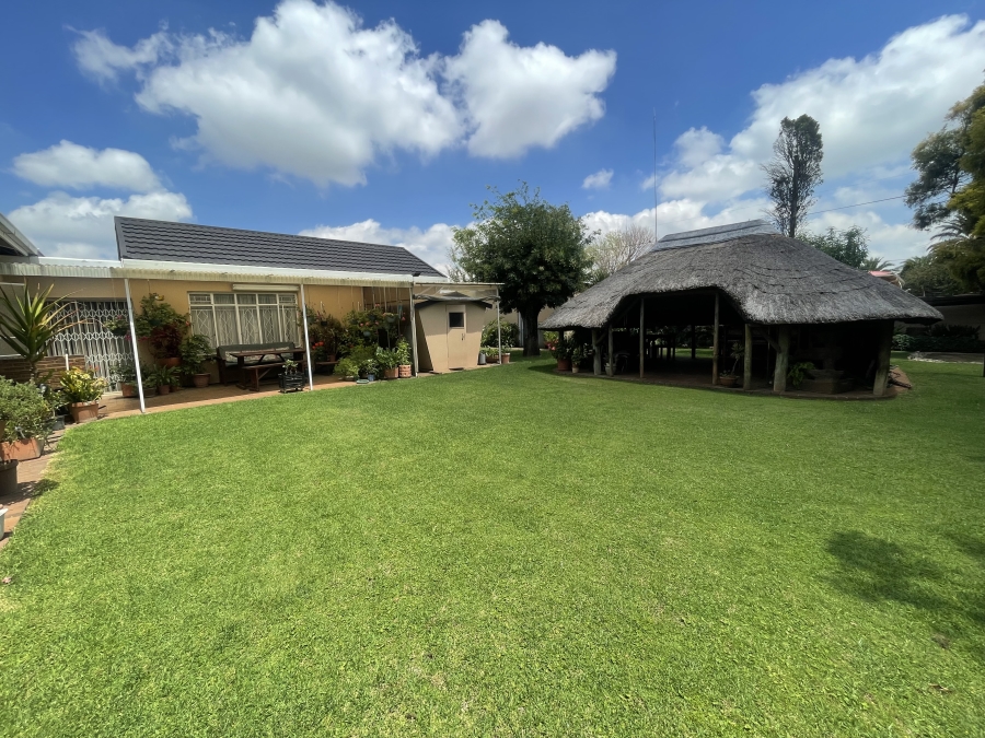 3 Bedroom Property for Sale in Dalview Gauteng