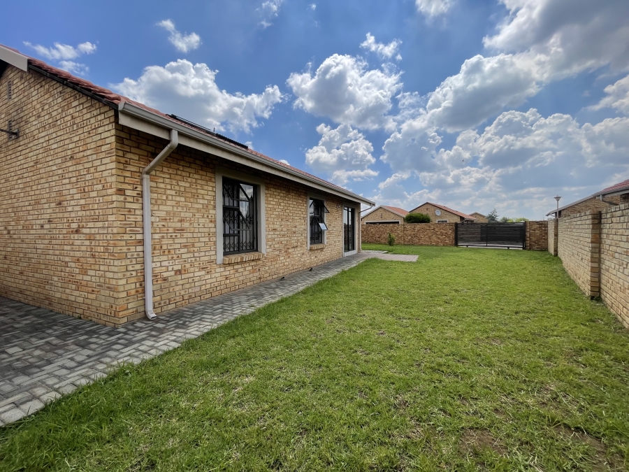 3 Bedroom Property for Sale in Sunair Park Gauteng