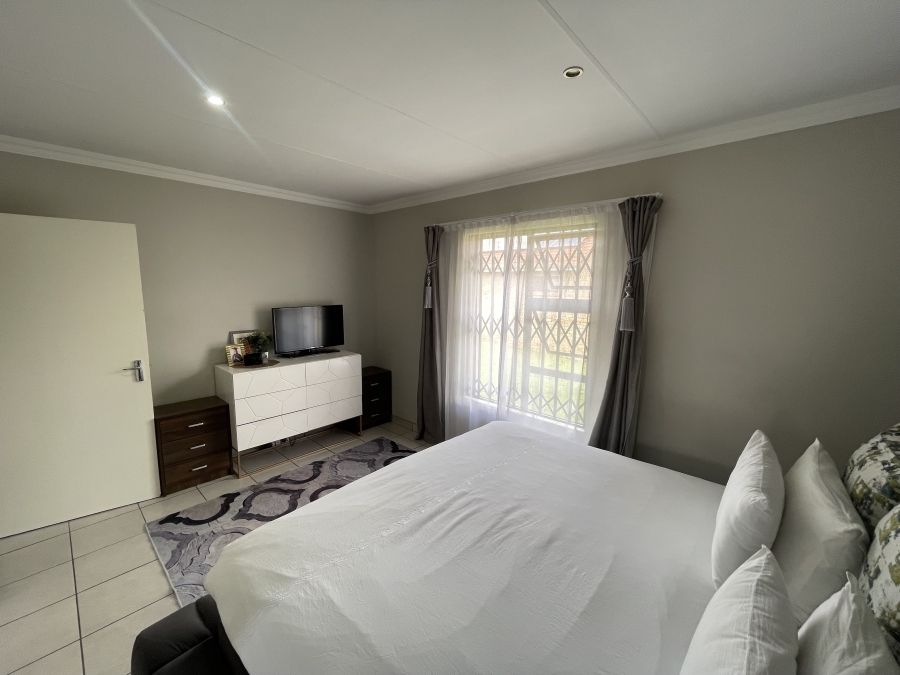 3 Bedroom Property for Sale in Sunair Park Gauteng