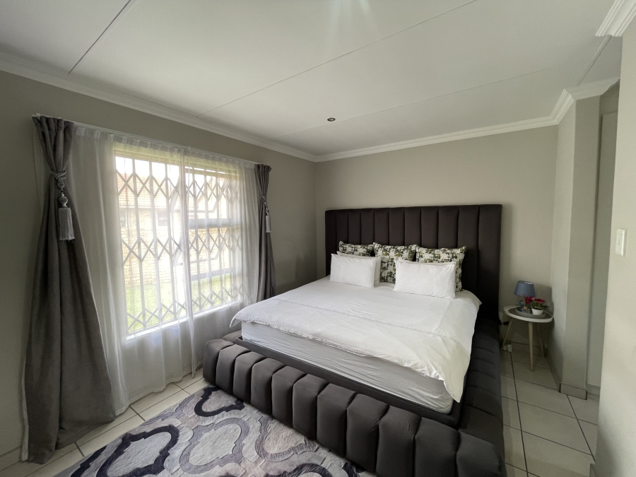 3 Bedroom Property for Sale in Sunair Park Gauteng