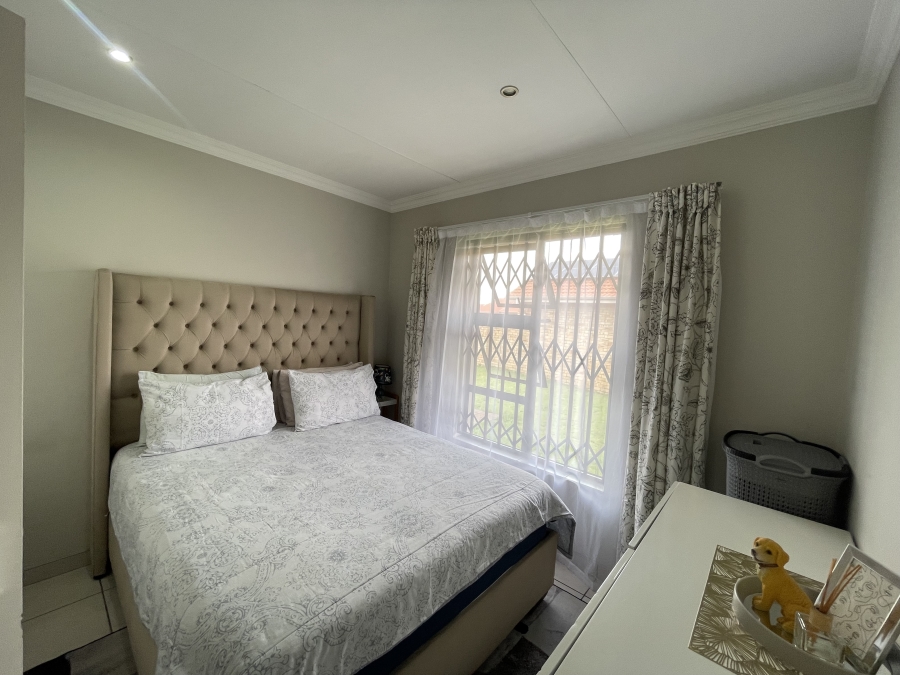3 Bedroom Property for Sale in Sunair Park Gauteng