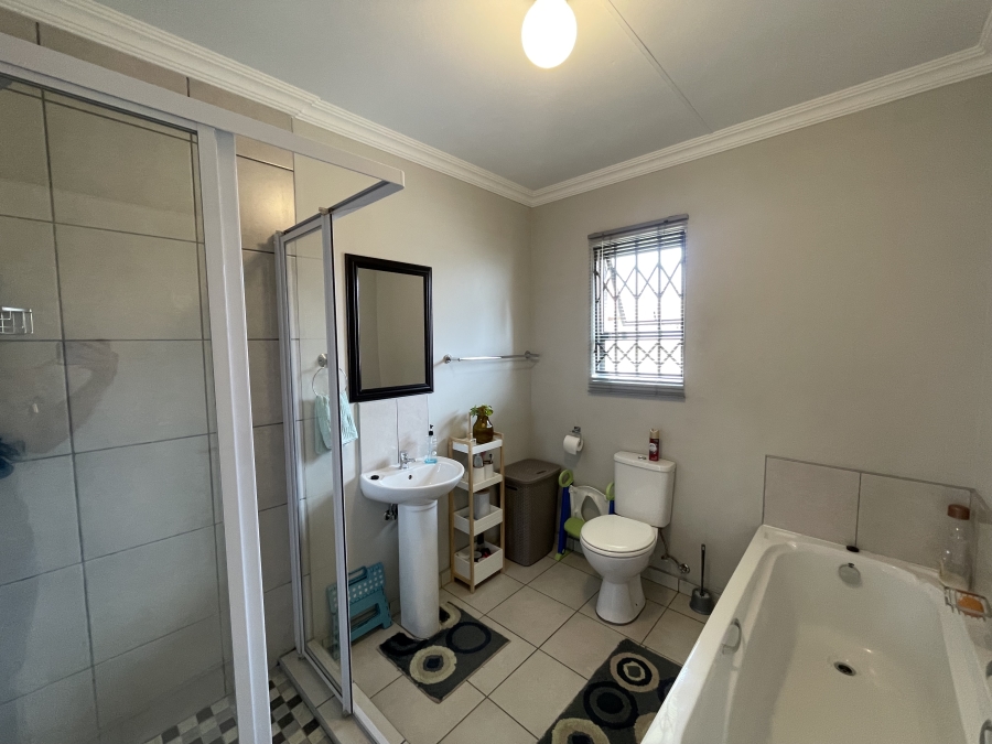 3 Bedroom Property for Sale in Sunair Park Gauteng
