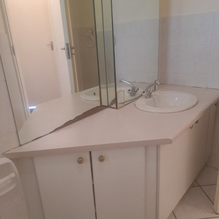 To Let 2 Bedroom Property for Rent in Rouxville Gauteng