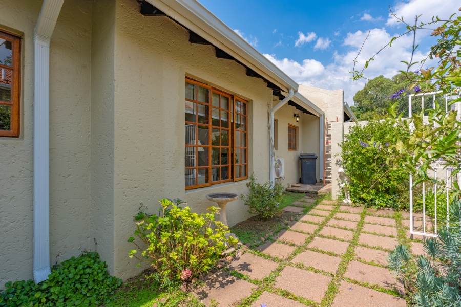 3 Bedroom Property for Sale in Douglasdale Gauteng