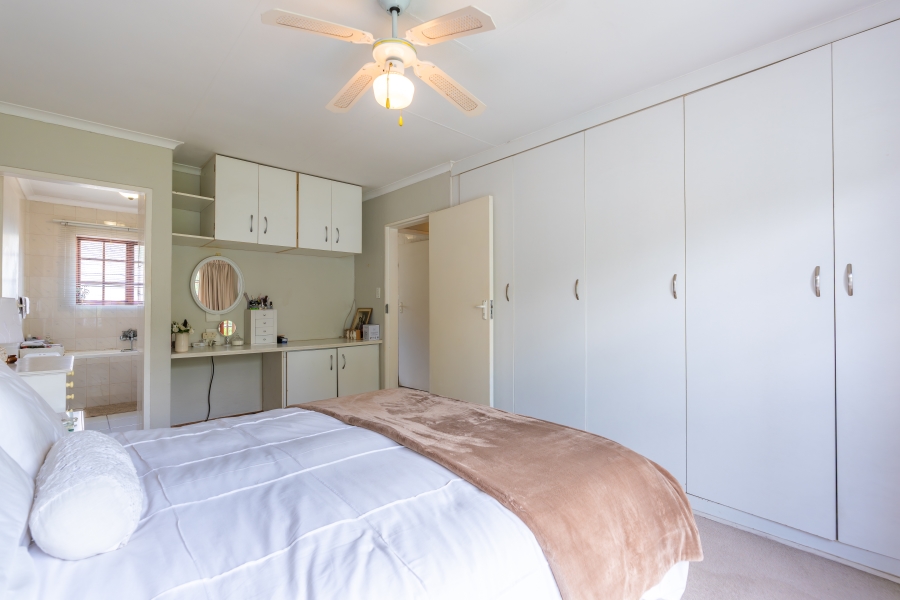 3 Bedroom Property for Sale in Douglasdale Gauteng