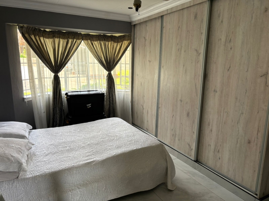 2 Bedroom Property for Sale in Dalpark Gauteng