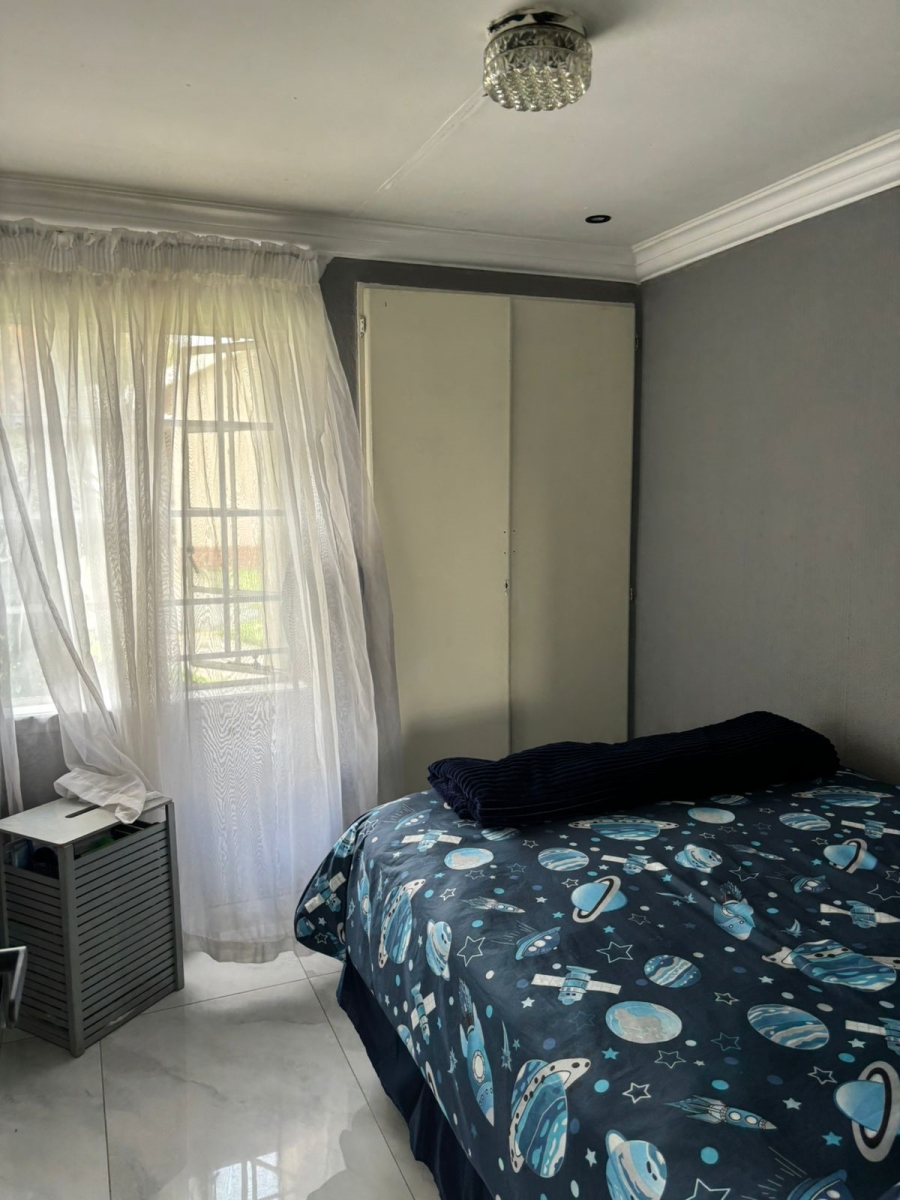 2 Bedroom Property for Sale in Dalpark Gauteng