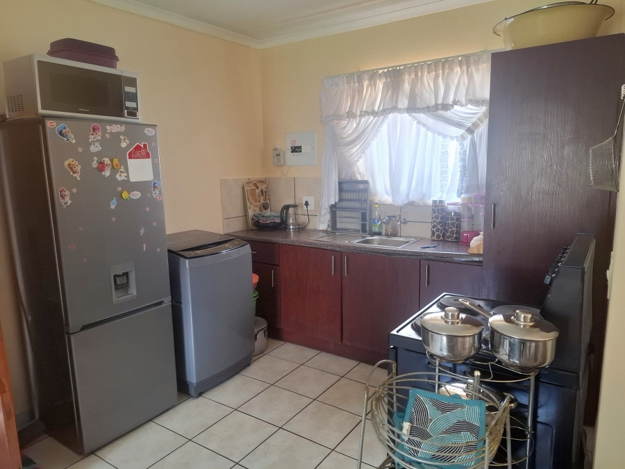 2 Bedroom Property for Sale in Glen Harvie Gauteng