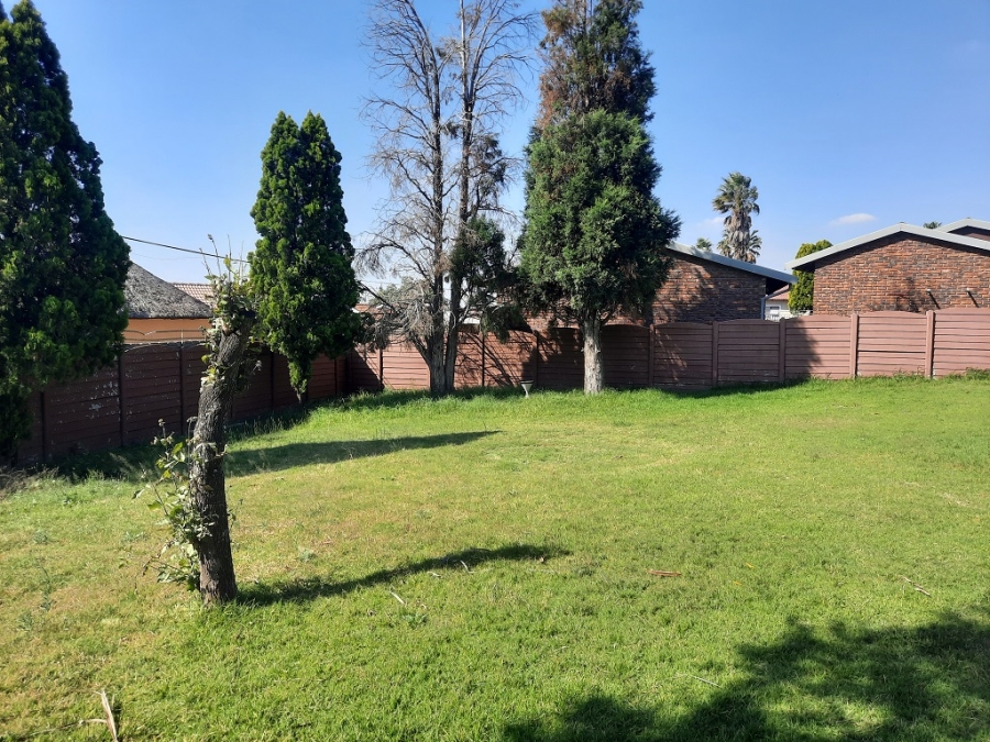 3 Bedroom Property for Sale in Elandspark Gauteng