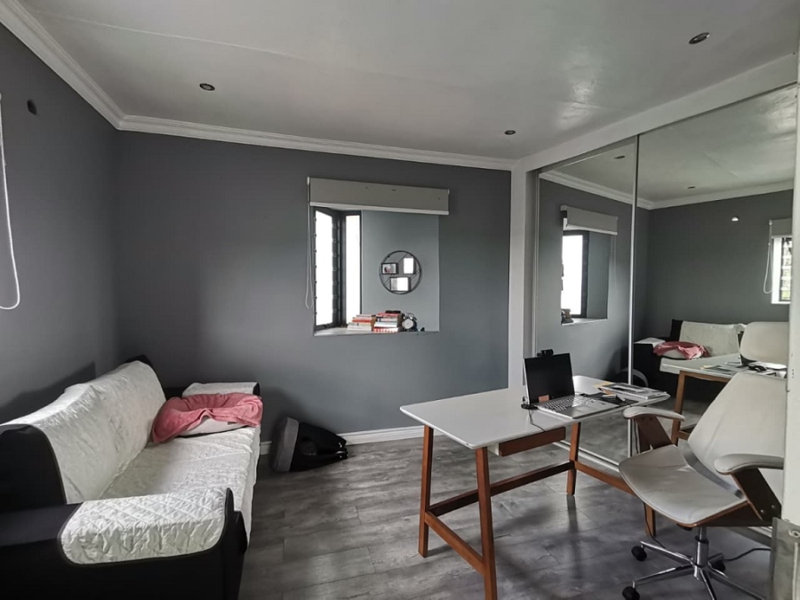 2 Bedroom Property for Sale in Bassonia Gauteng