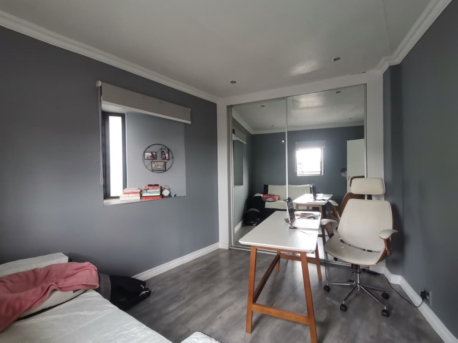 2 Bedroom Property for Sale in Bassonia Gauteng