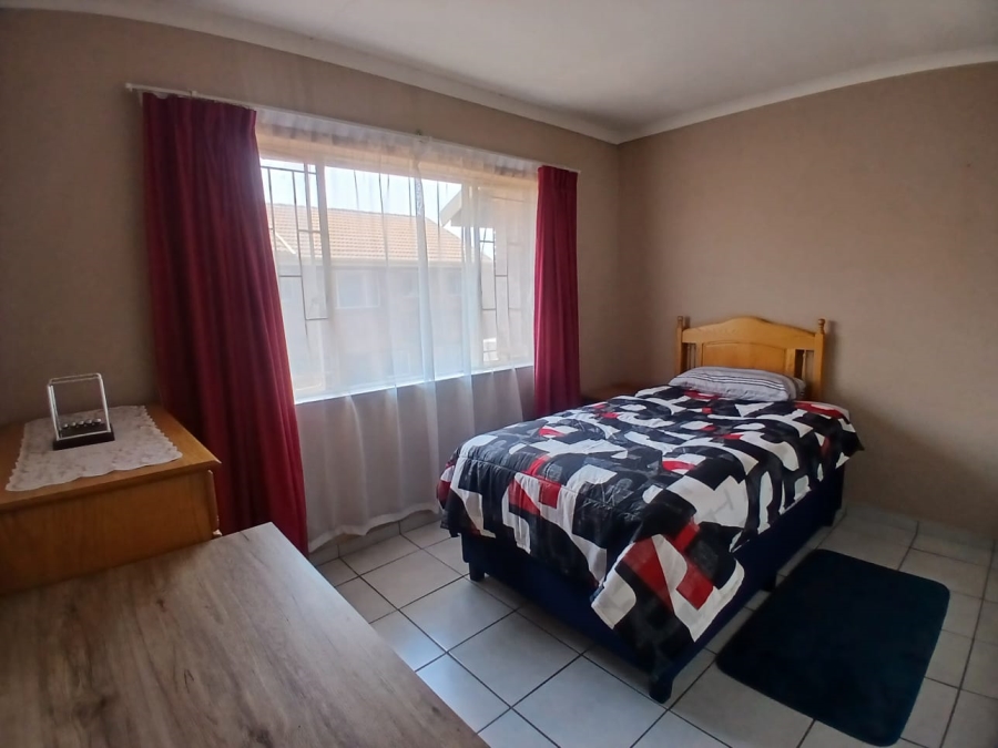 3 Bedroom Property for Sale in Terenure Gauteng