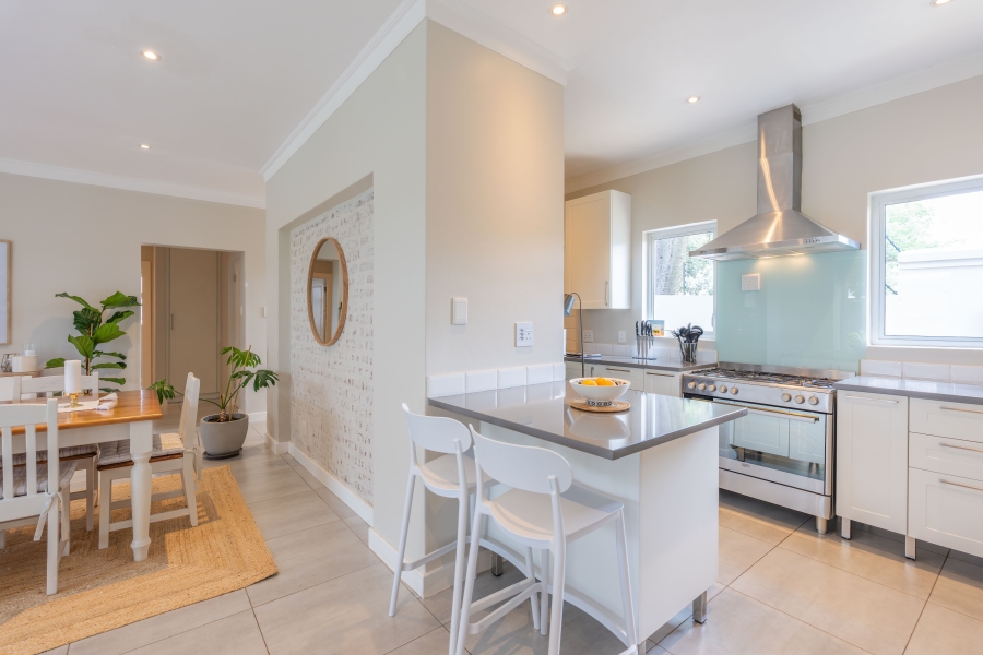 To Let 3 Bedroom Property for Rent in Bryanston Gauteng