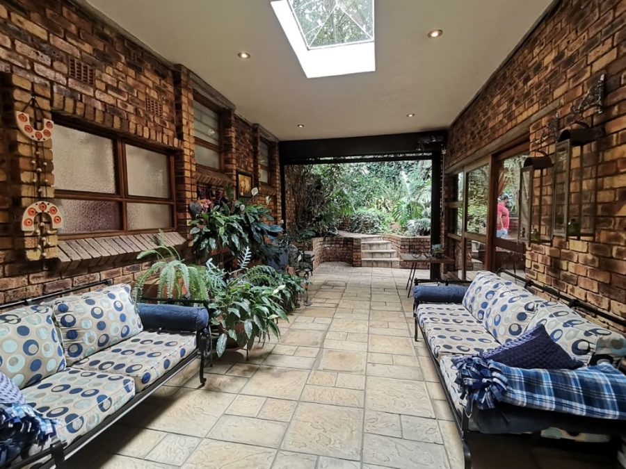 3 Bedroom Property for Sale in Mulbarton Gauteng