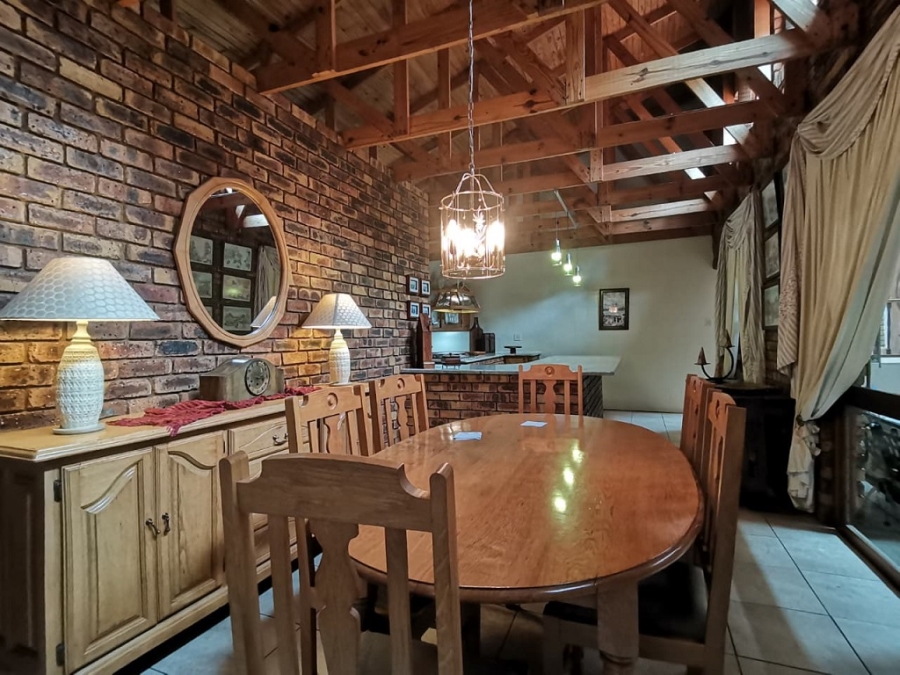 3 Bedroom Property for Sale in Mulbarton Gauteng