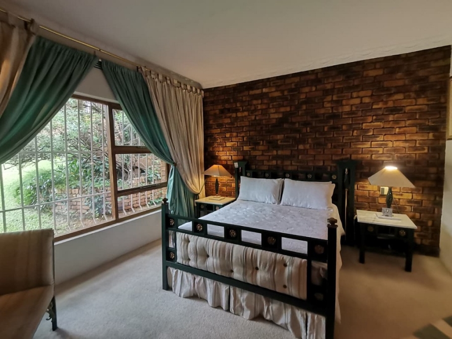 3 Bedroom Property for Sale in Mulbarton Gauteng