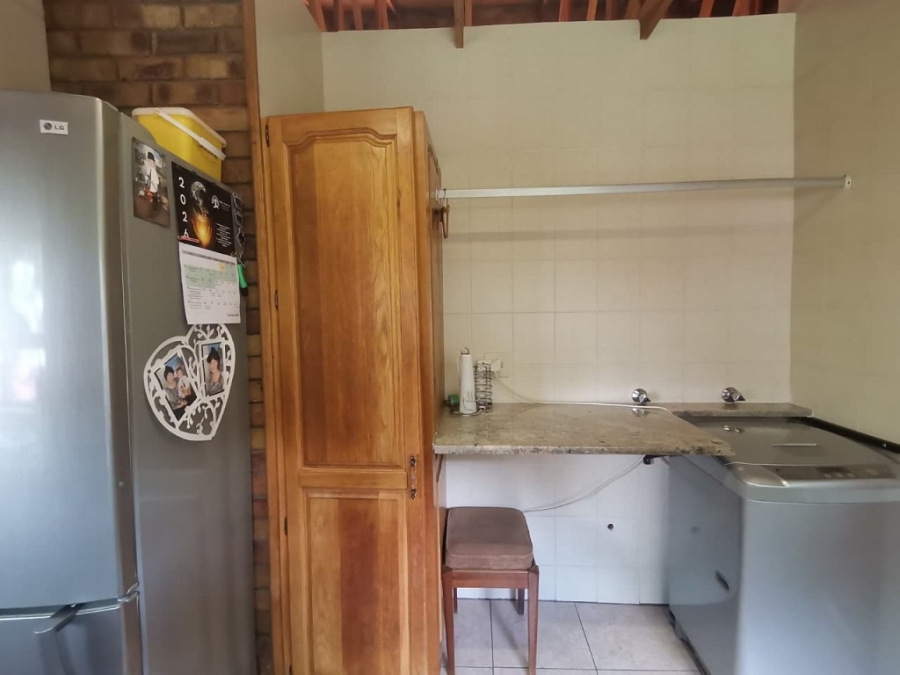 3 Bedroom Property for Sale in Mulbarton Gauteng