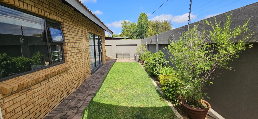 3 Bedroom Property for Sale in Raceview Gauteng