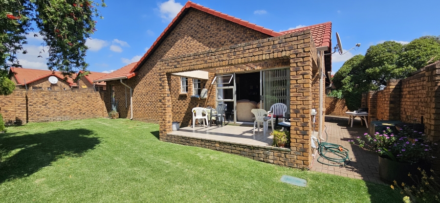 3 Bedroom Property for Sale in Randhart Gauteng