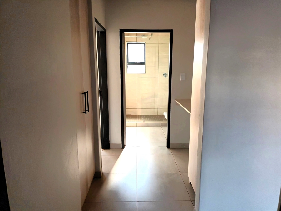 To Let 2 Bedroom Property for Rent in Olympus AH Gauteng