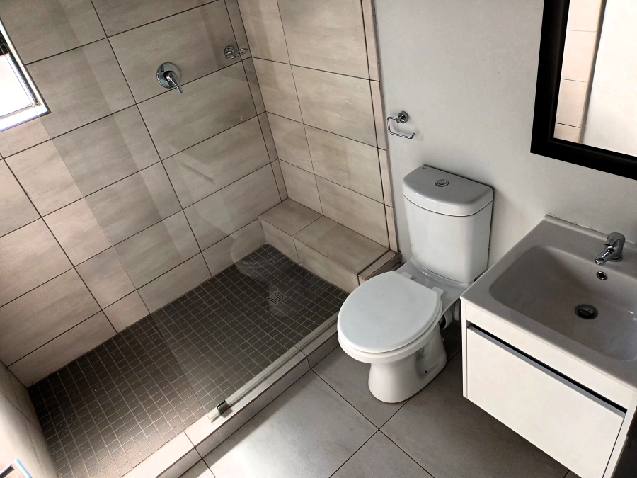 To Let 2 Bedroom Property for Rent in Olympus AH Gauteng