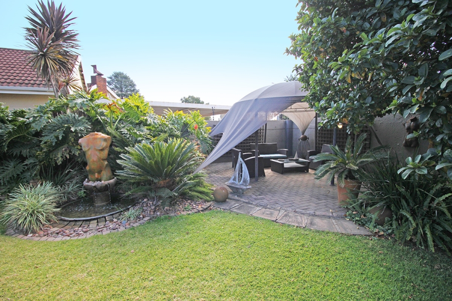 3 Bedroom Property for Sale in Van Riebeeck Park Gauteng