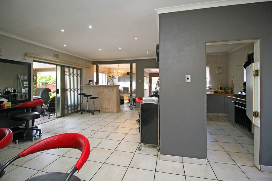 3 Bedroom Property for Sale in Van Riebeeck Park Gauteng