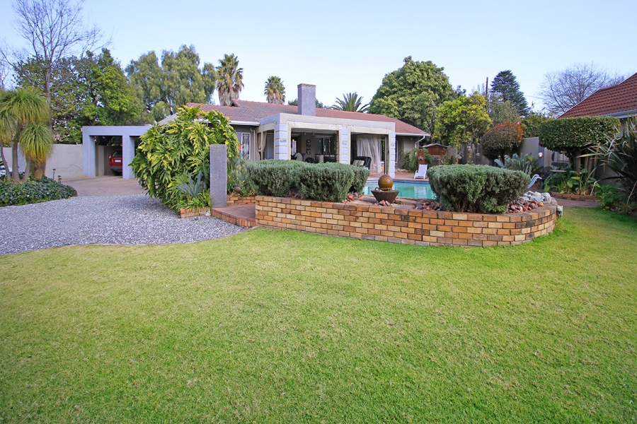 3 Bedroom Property for Sale in Van Riebeeck Park Gauteng