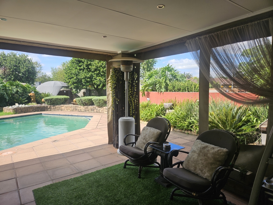 3 Bedroom Property for Sale in Van Riebeeck Park Gauteng