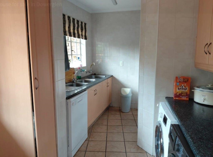 4 Bedroom Property for Sale in Dowerglen Ext 2 Gauteng