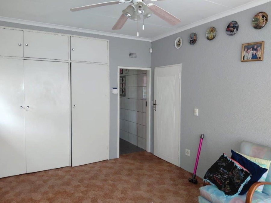 4 Bedroom Property for Sale in Dowerglen Ext 2 Gauteng