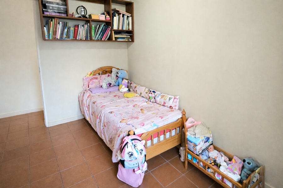 3 Bedroom Property for Sale in Die Hoewes Gauteng