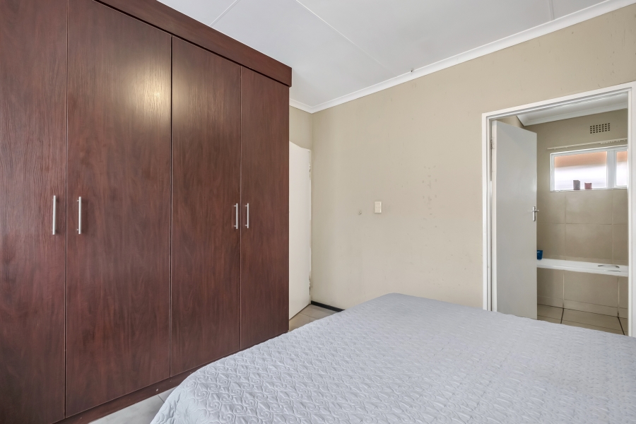 1 Bedroom Property for Sale in Ferndale Gauteng