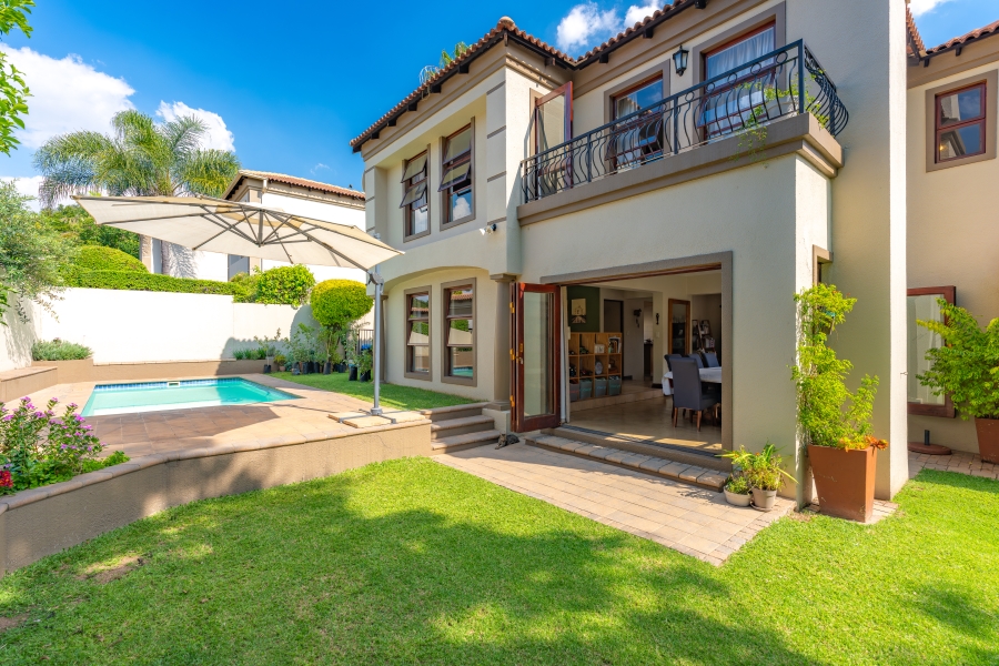 3 Bedroom Property for Sale in Douglasdale Gauteng