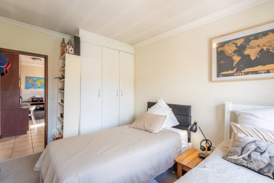 3 Bedroom Property for Sale in Douglasdale Gauteng