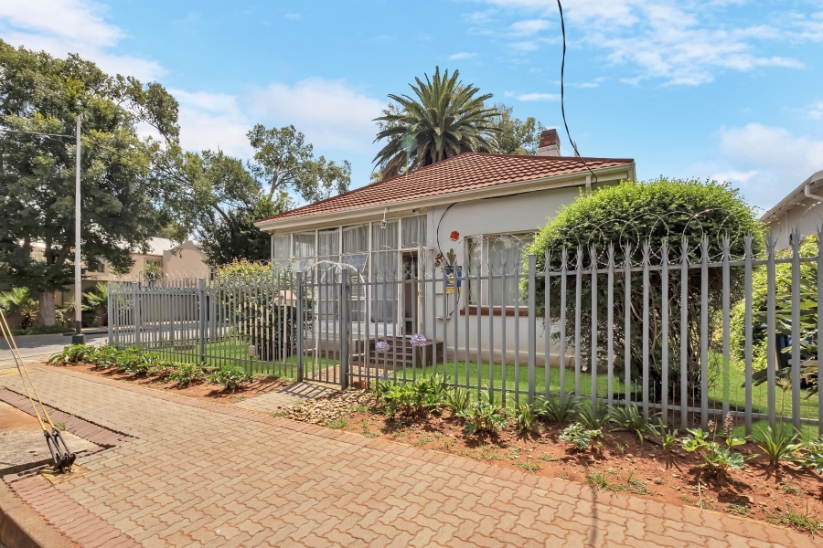2 Bedroom Property for Sale in Westdene Gauteng