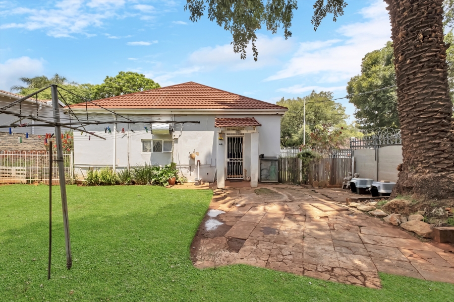 2 Bedroom Property for Sale in Westdene Gauteng