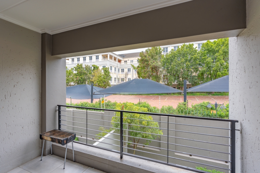 2 Bedroom Property for Sale in Sunninghill Gauteng