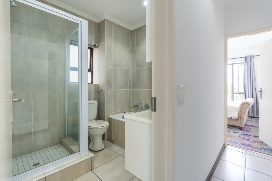 2 Bedroom Property for Sale in Sunninghill Gauteng