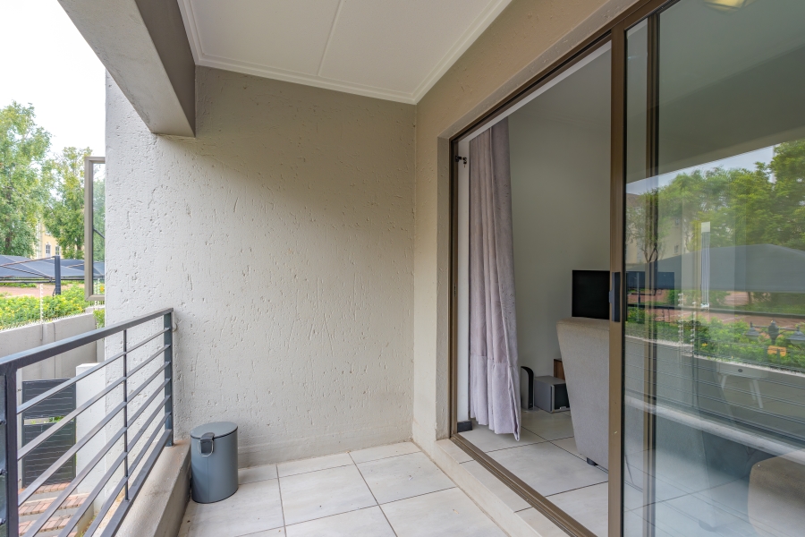 2 Bedroom Property for Sale in Sunninghill Gauteng