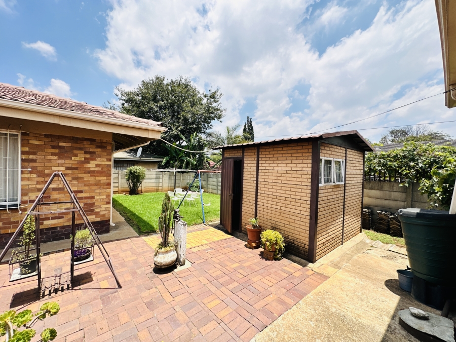 3 Bedroom Property for Sale in Florentia Gauteng