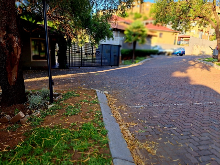 2 Bedroom Property for Sale in Winchester Hills Gauteng