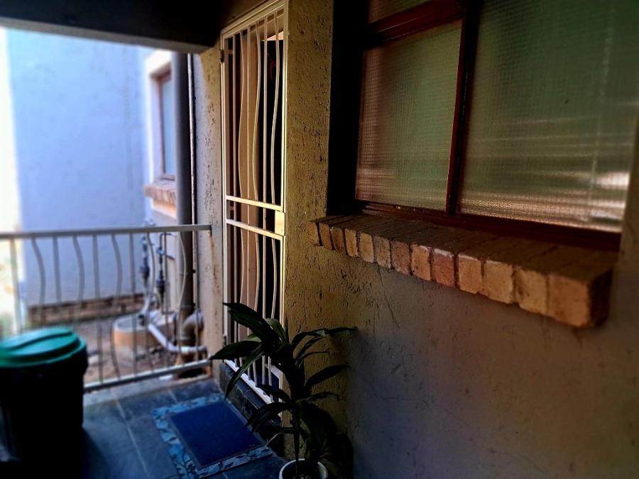 2 Bedroom Property for Sale in Winchester Hills Gauteng