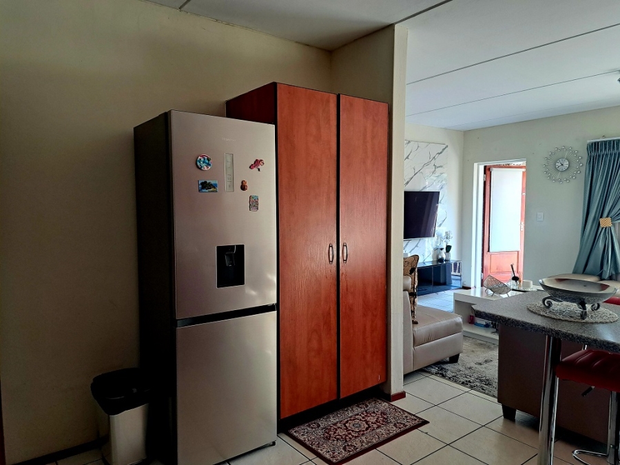 2 Bedroom Property for Sale in Winchester Hills Gauteng