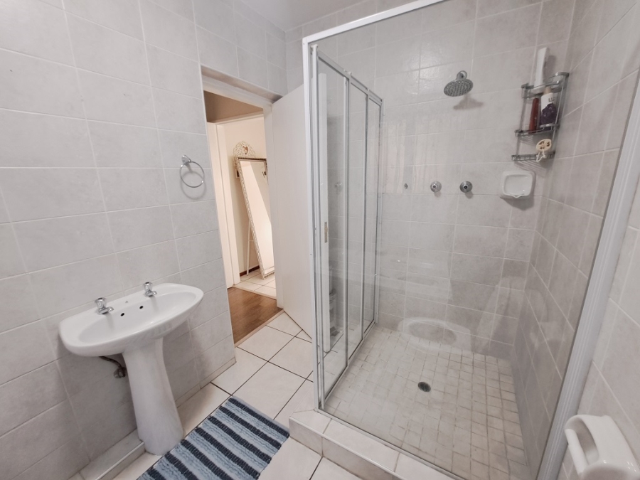 2 Bedroom Property for Sale in Winchester Hills Gauteng