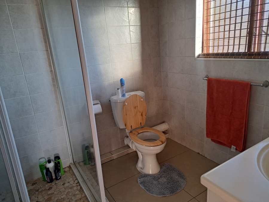 2 Bedroom Property for Sale in Winchester Hills Gauteng
